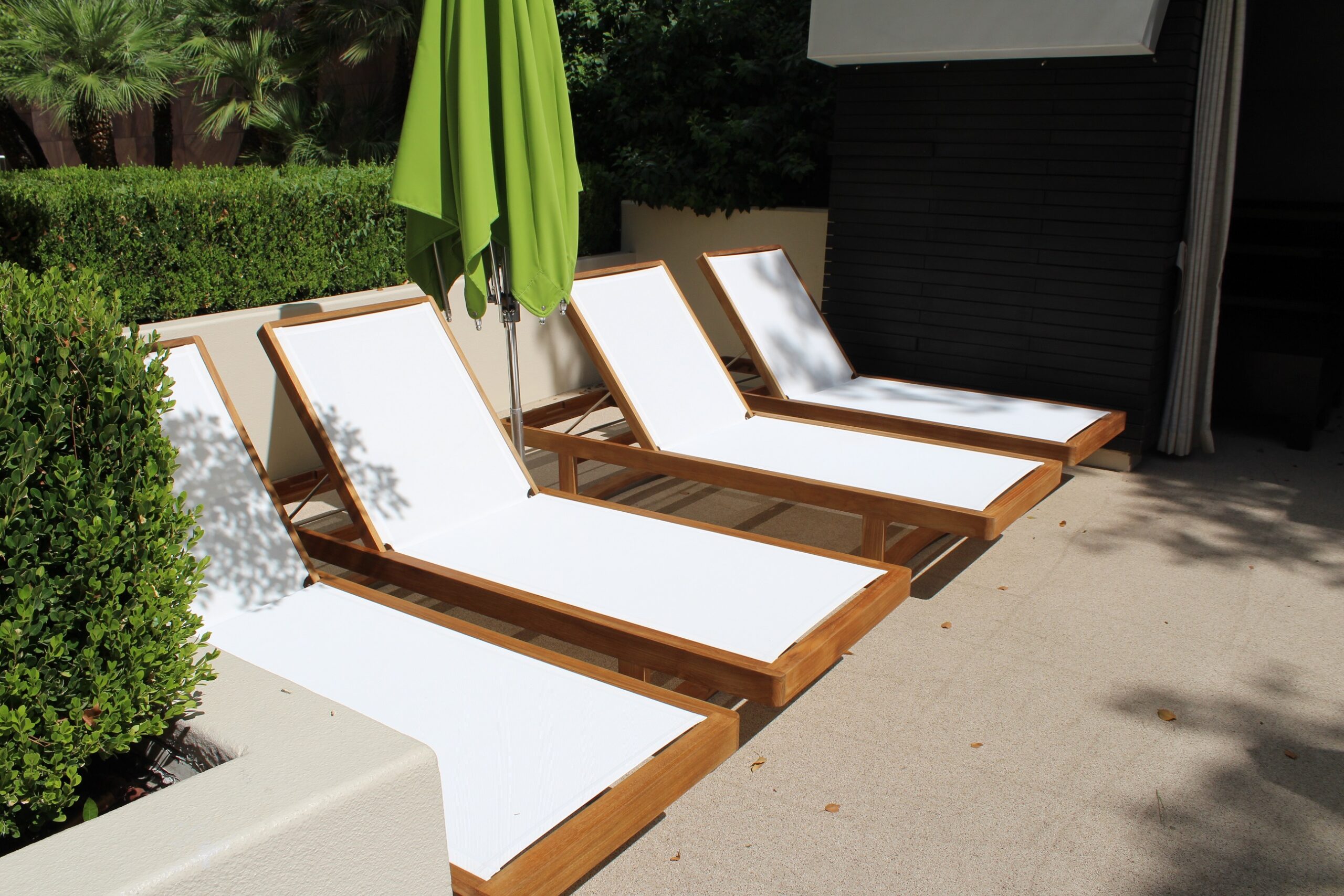 IDR Outdoor Aria Sun Loungers