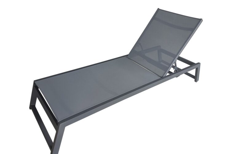 Cardiff Sun Lounger 1
